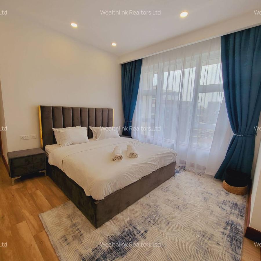 Serviced 2 Bed Apartment with En Suite at Collosium - 9