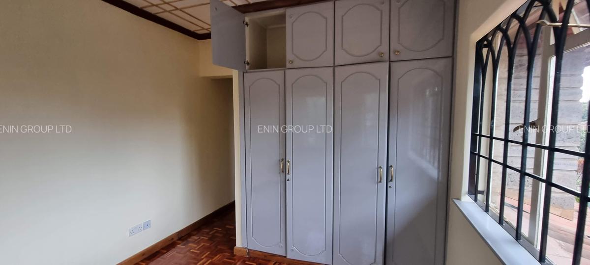 5 Bed Townhouse with En Suite at James Gichuru - 11