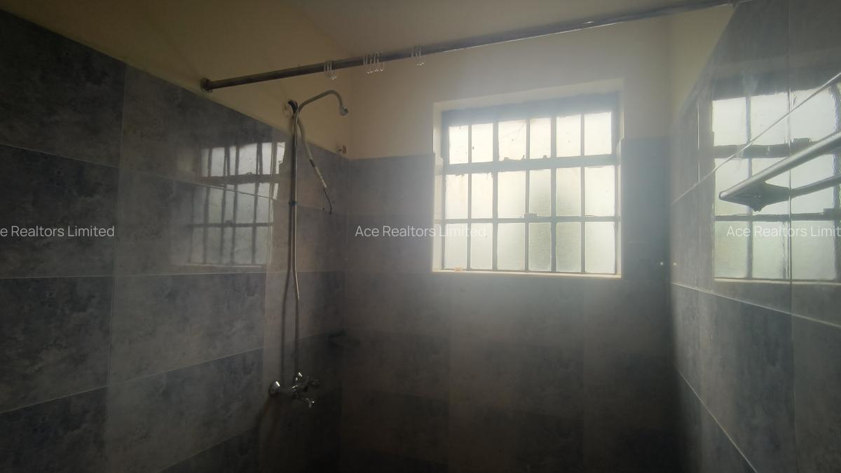 4 Bed Townhouse with En Suite at Kirawa Road - 4