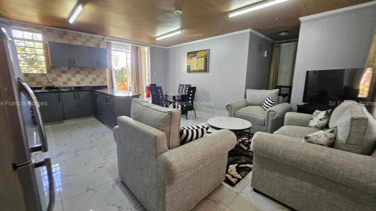 5 Bed House with En Suite in Runda - 15