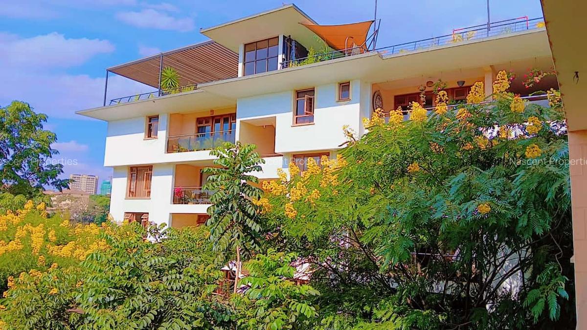 3 Bed Apartment with En Suite in Riverside - 7