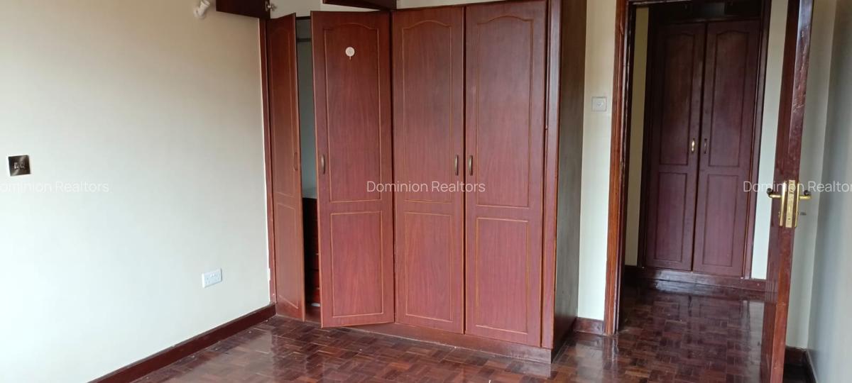 3 Bed Apartment with En Suite at Sports Road - 6