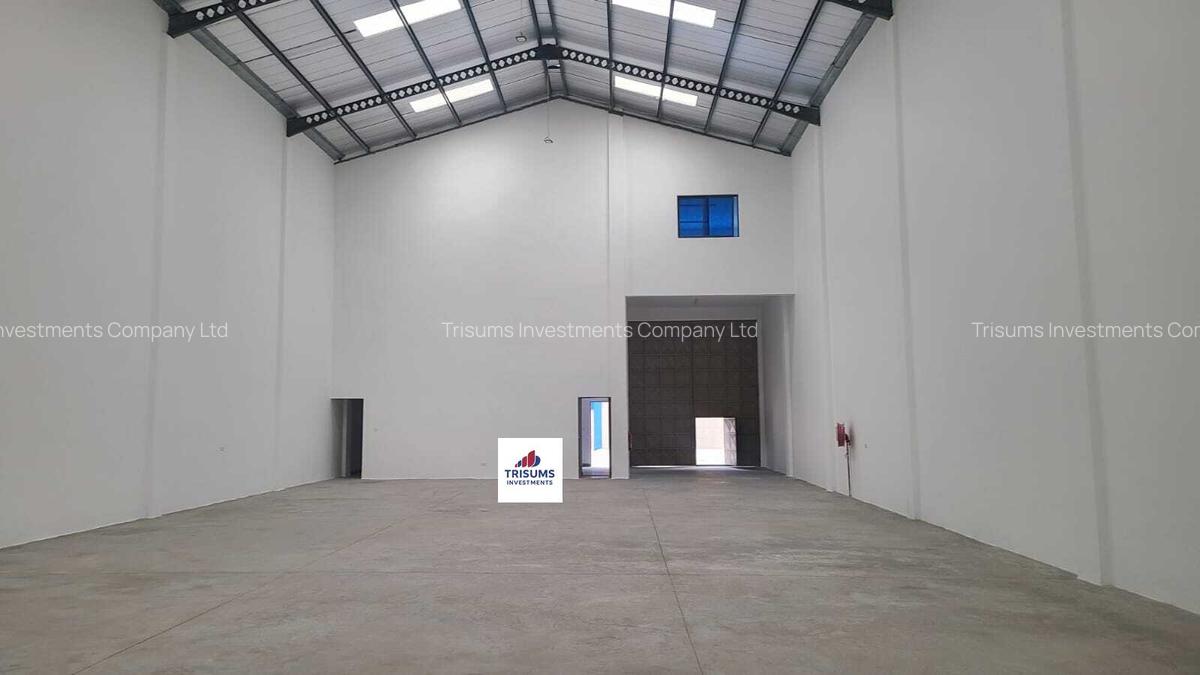 8,005 ft² Warehouse with Parking in Mlolongo - 4