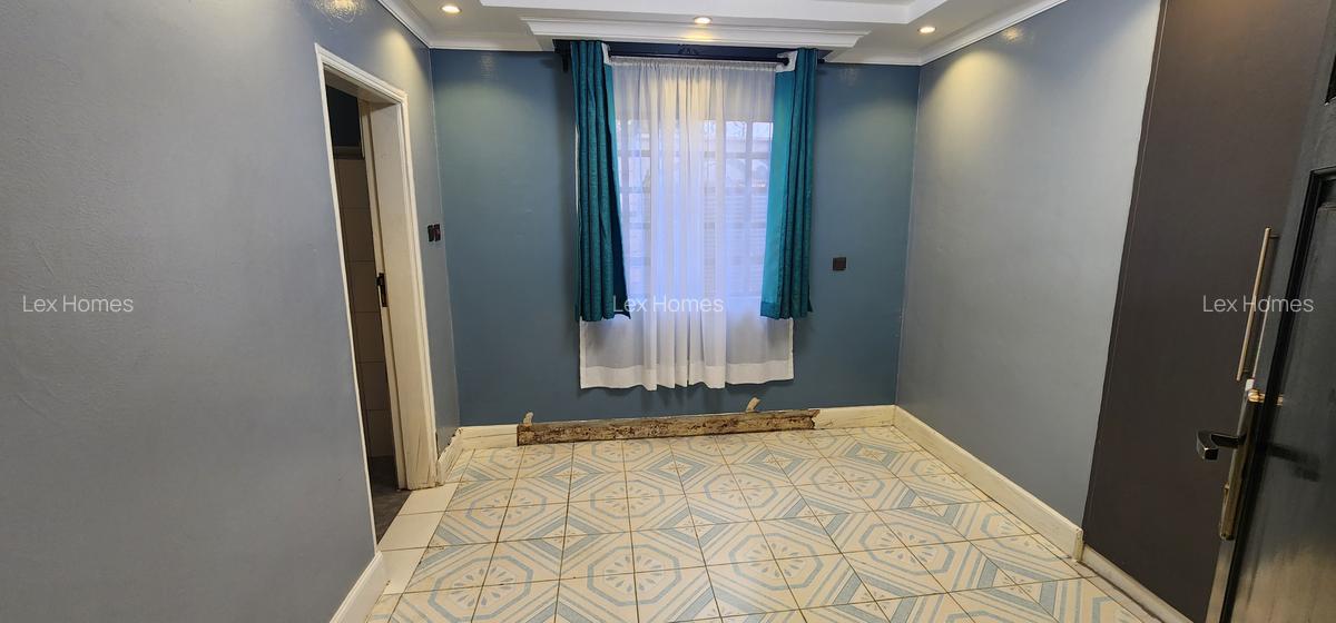 3 Bed House with En Suite at Rimpa - 15