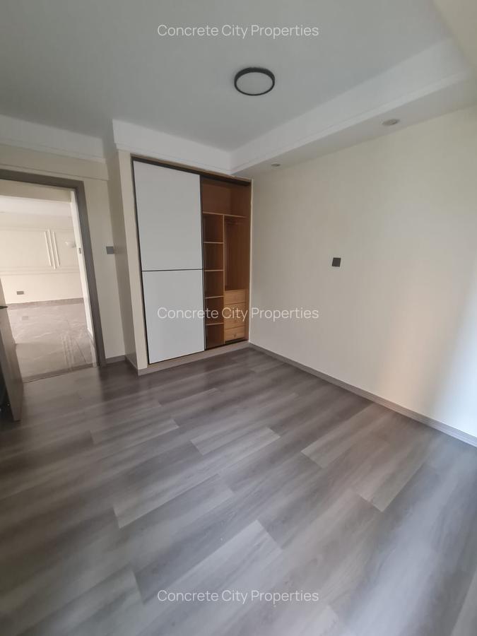 2 Bed Apartment in Kilimani - 3