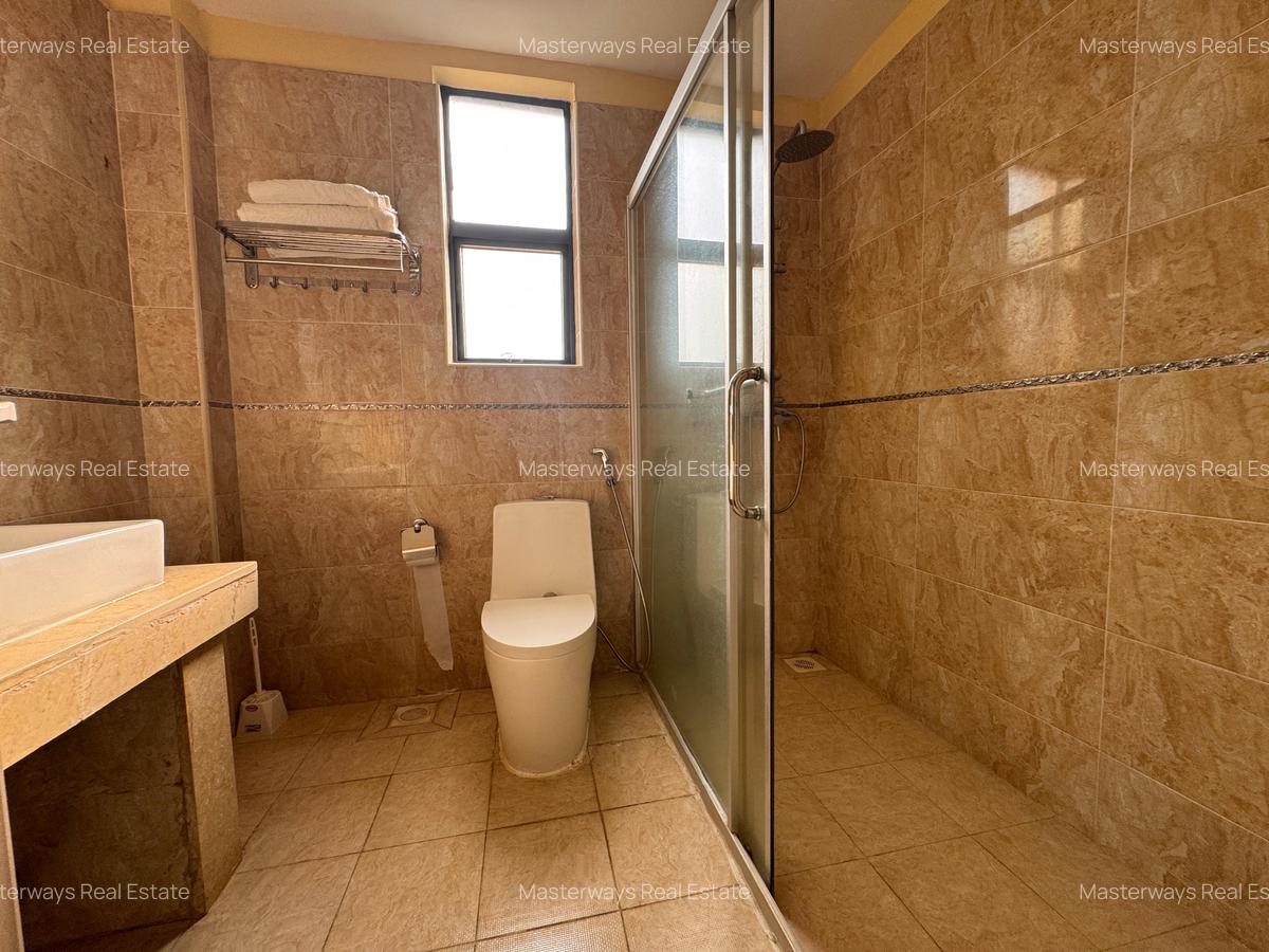 3 Bed Apartment with En Suite in Kilimani - 10