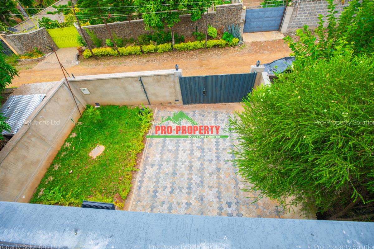 4 Bed House with En Suite at Kenyatta Road - 17