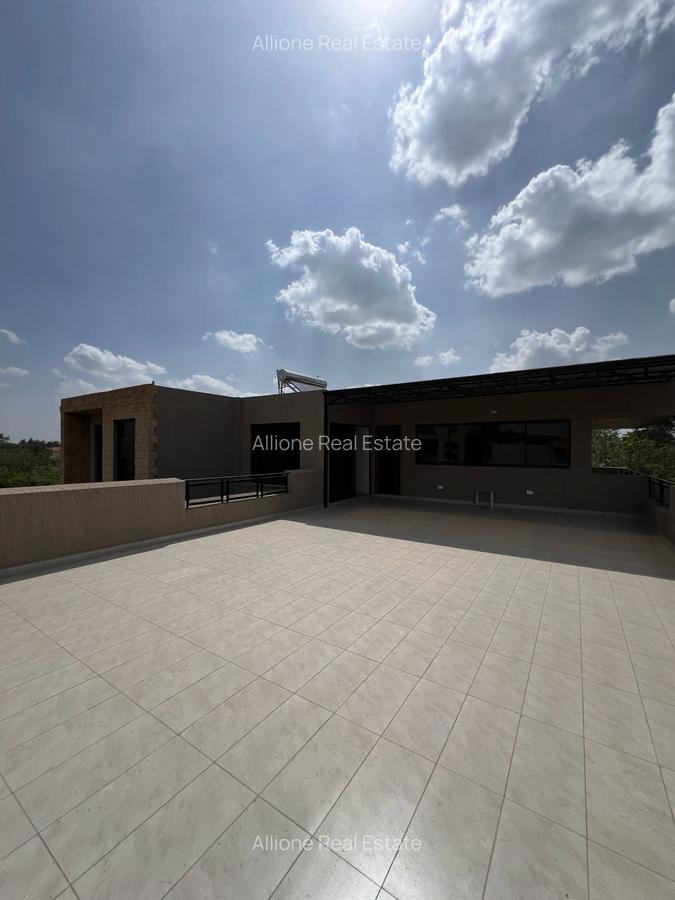 6 Bed Townhouse in Karen - 12