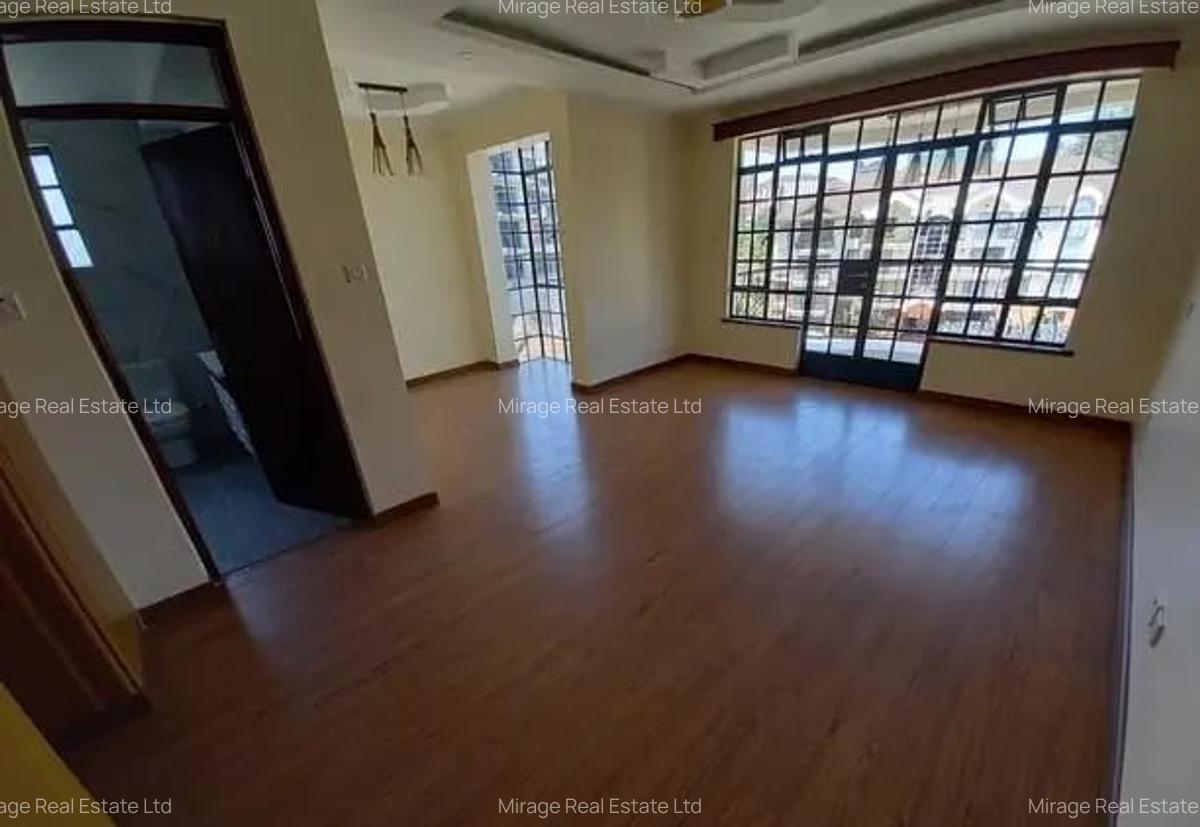 3 Bed Apartment with Swimming Pool in Riverside - 17
