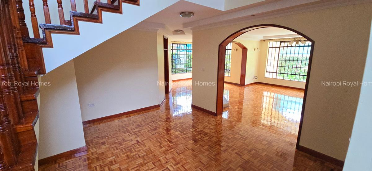 4 Bed Townhouse with En Suite at Lavington Green - 5
