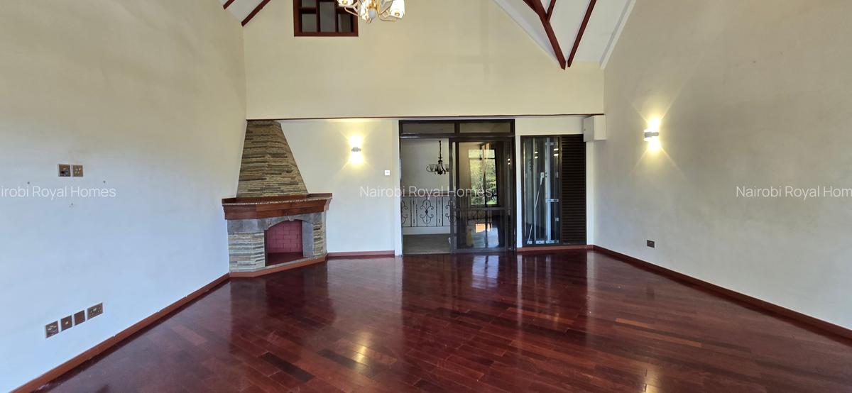5 Bed Townhouse with En Suite at Convent Drive - 16