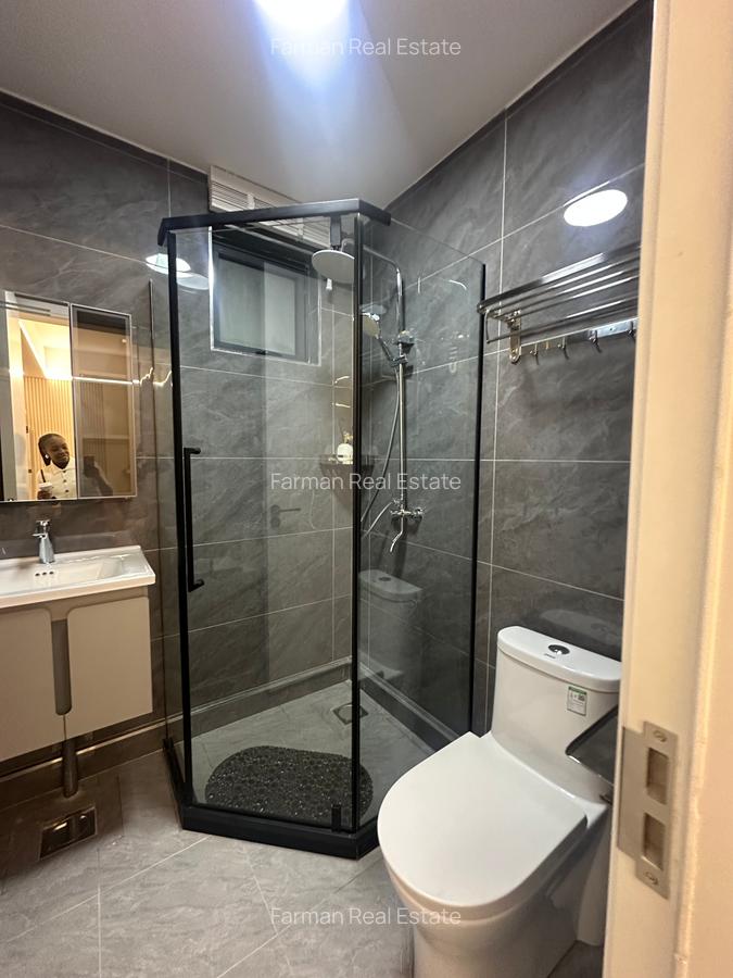 2 Bed Apartment with Swimming Pool in Kilimani - 10