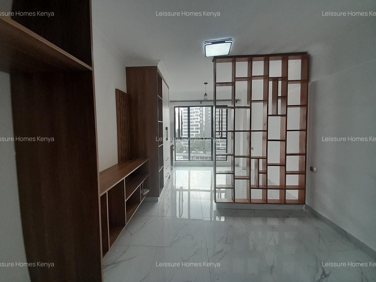 Studio Apartment with Gym at Wood Avenue - 9