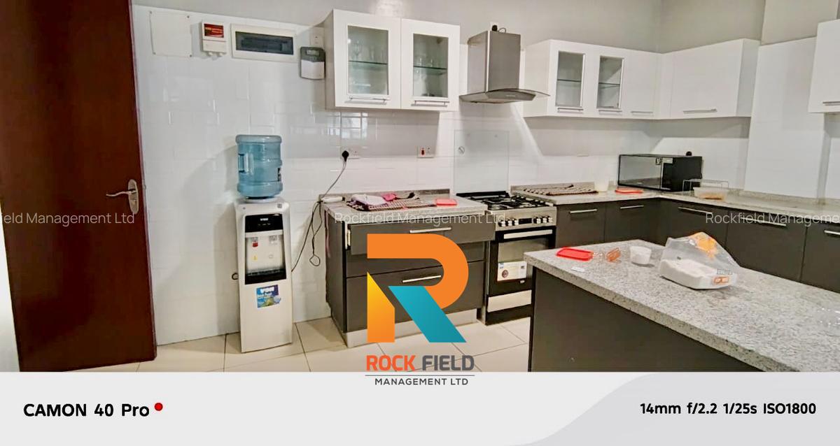 Furnished 4 Bed Apartment with En Suite in General Mathenge - 11