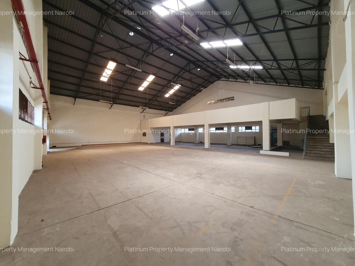 9,800 ft² Warehouse with Service Charge Included at Baba Dogo Rd - 2