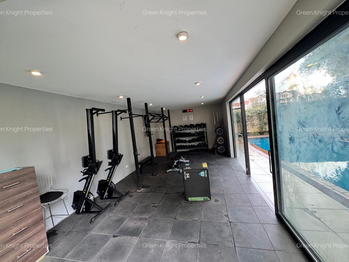 Serviced 2 Bed Apartment with En Suite in Lavington - 4
