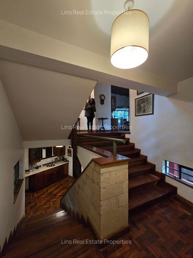 4 Bed Townhouse with En Suite in Kitisuru - 18