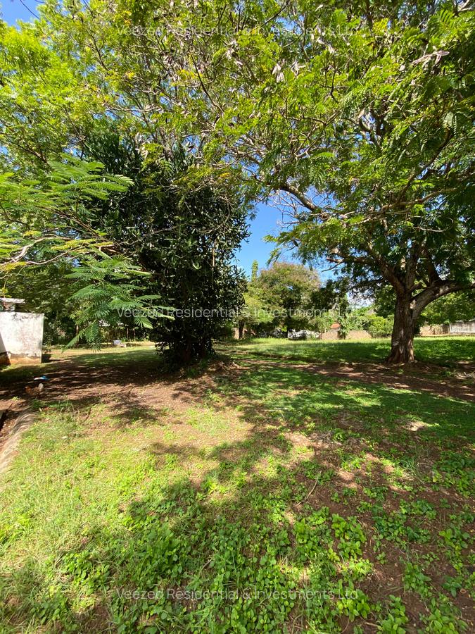 2 ac Land in Nyali Area - 9