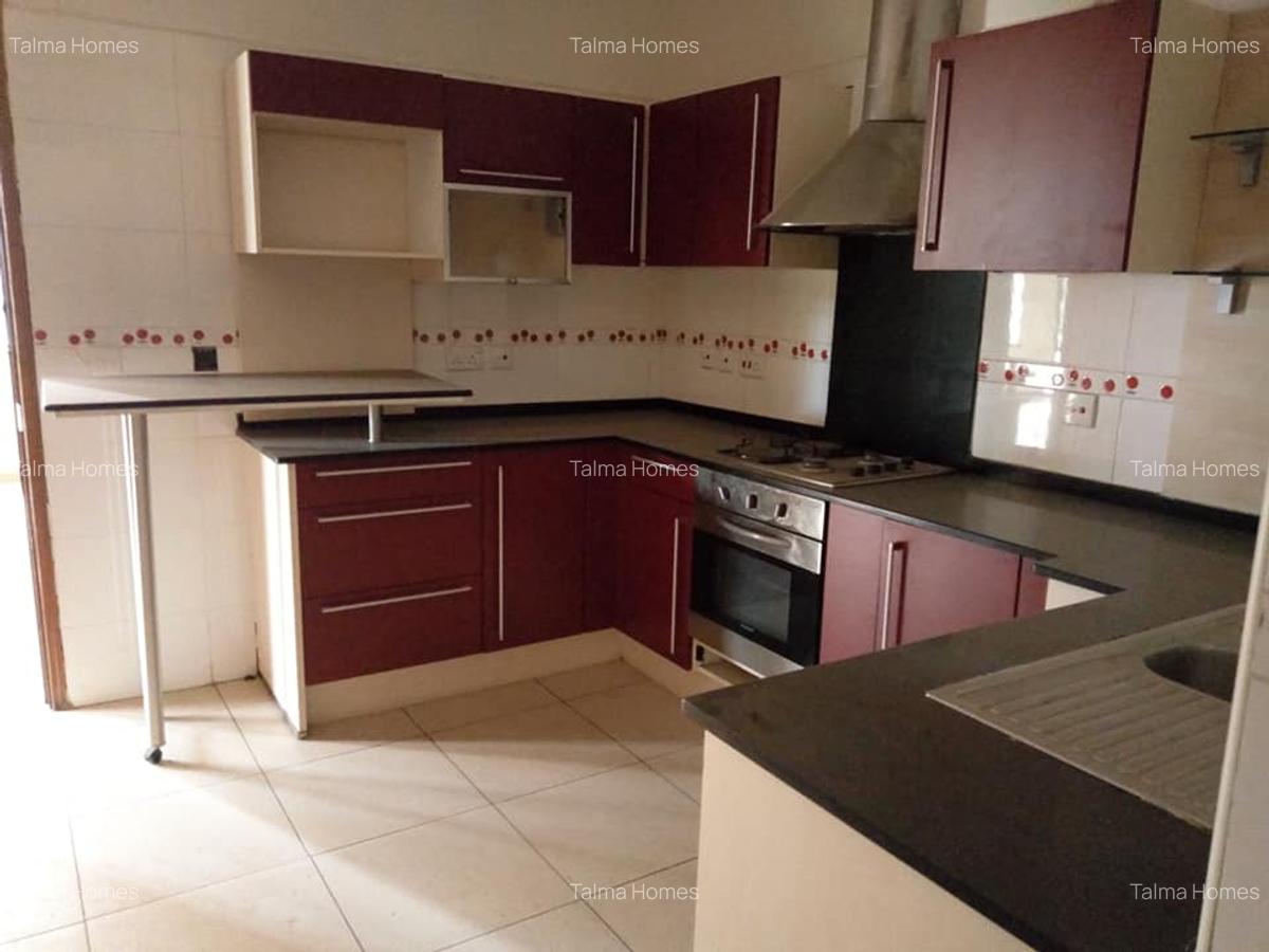 5 Bed Apartment with En Suite at Rhapta Road - 9