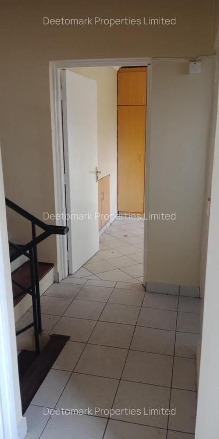 4 Bed Townhouse with En Suite at Langata - 14