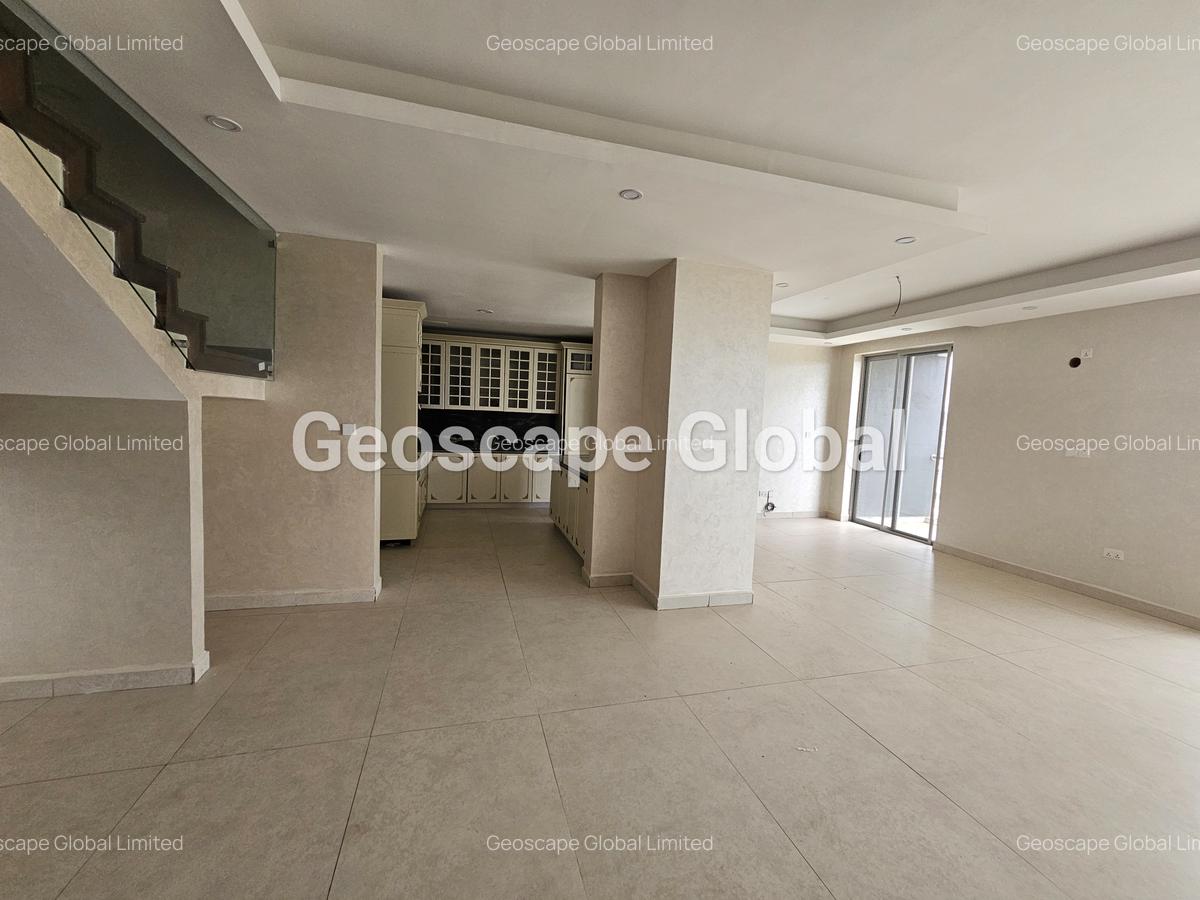 4 Bed Apartment with En Suite in General Mathenge - 19