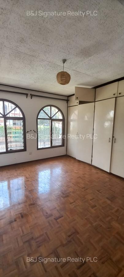 4 Bed Townhouse with En Suite in Kileleshwa - 4