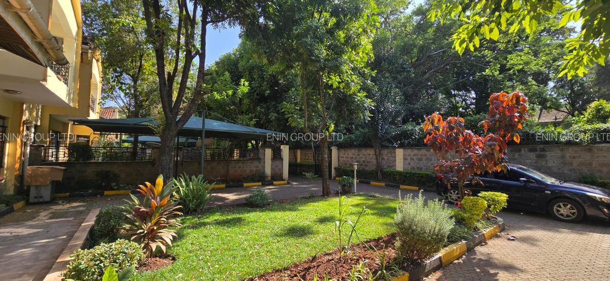 4 Bed Townhouse with En Suite at Amboseli Road - 19