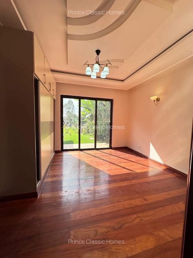 5 Bed Townhouse with En Suite in Karen - 6