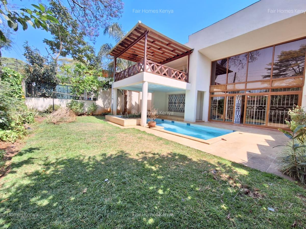 5 Bed Townhouse with En Suite at Convent Drive - 1