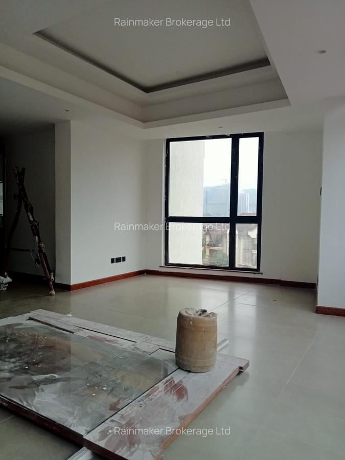 Serviced 4 Bed Apartment with En Suite in Riverside - 8