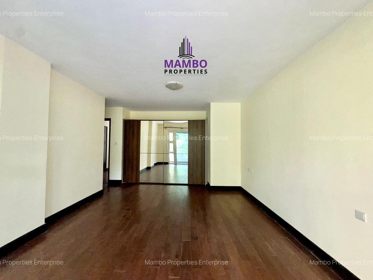 4 Bed Apartment with En Suite at General Mathenge - 19