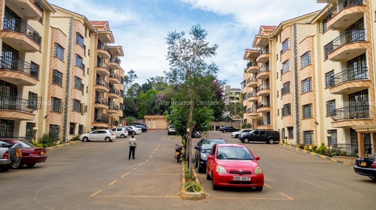3 Bed Apartment with En Suite at Sports Road - 2