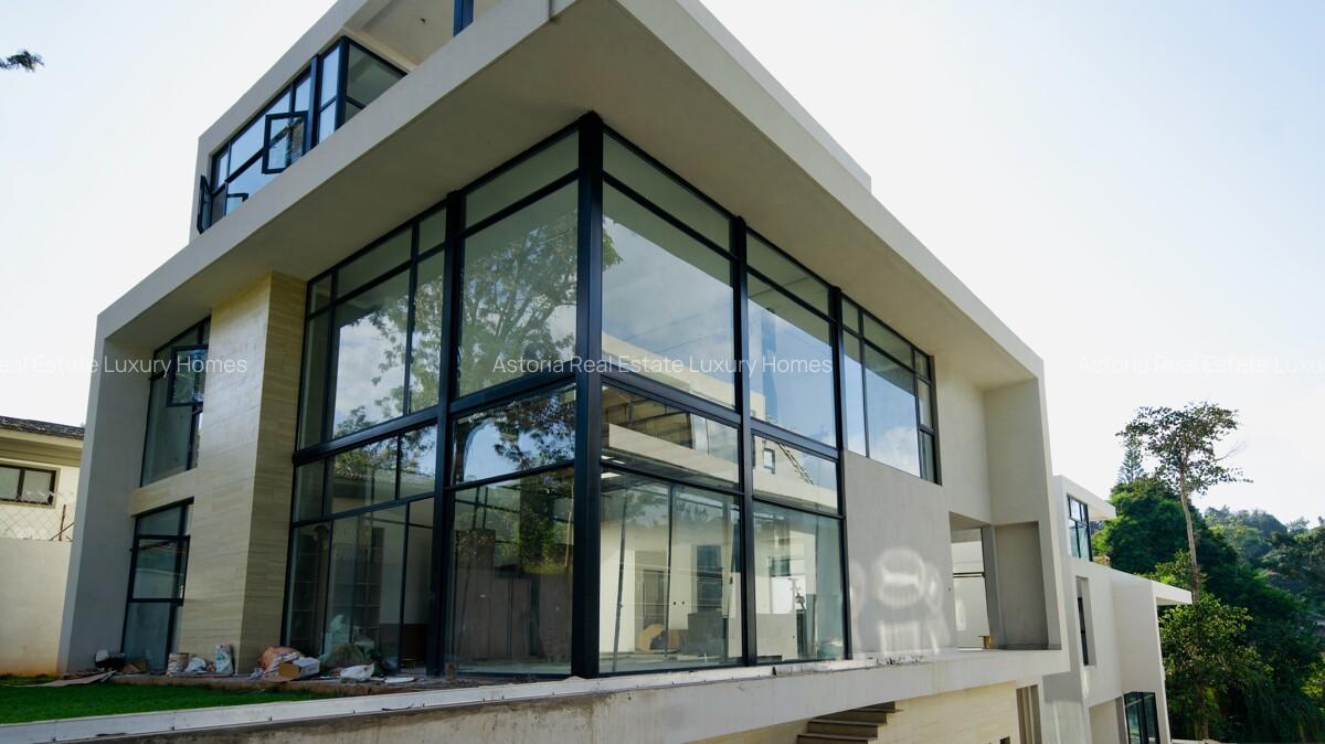 5 Bed Villa with En Suite at 2026-187 - 15