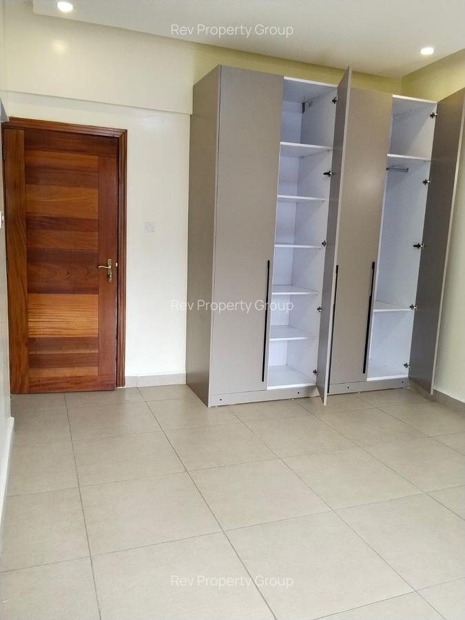 2 Bed Apartment with En Suite in Kilimani - 13