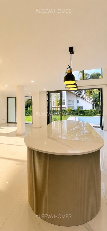 5 Bed Villa with En Suite in Karen - 12