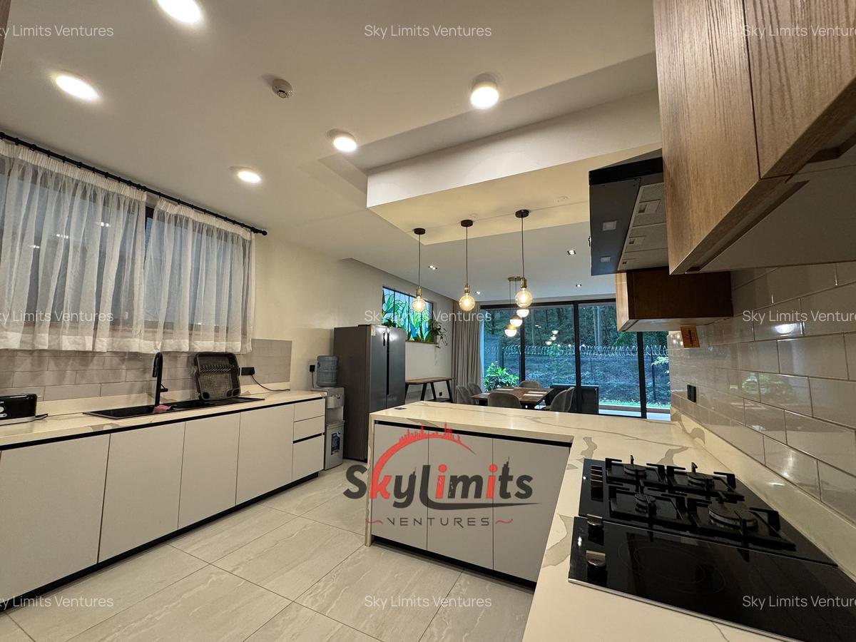 4 Bed Apartment with En Suite at Peponi Rd - 6