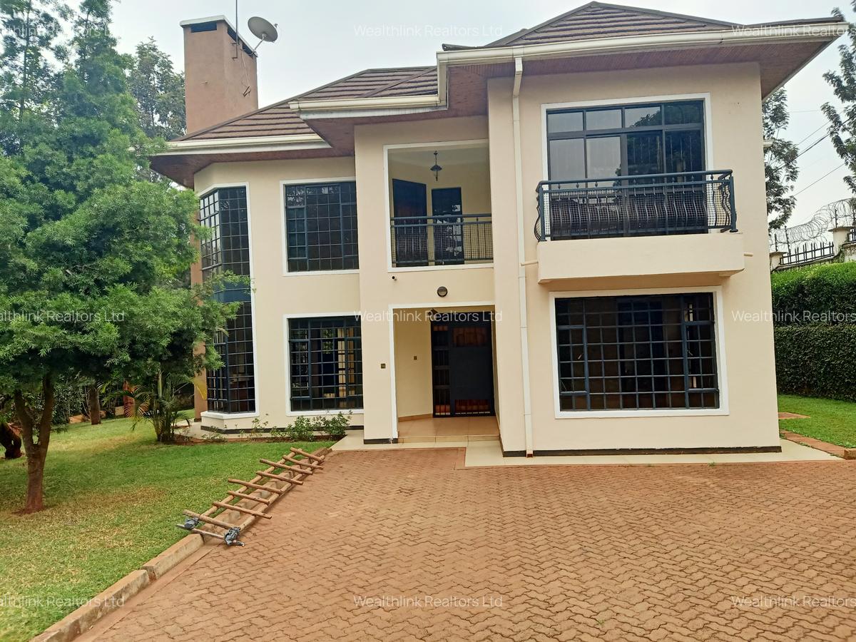 4 Bed Townhouse with En Suite at Runda Palm - 1