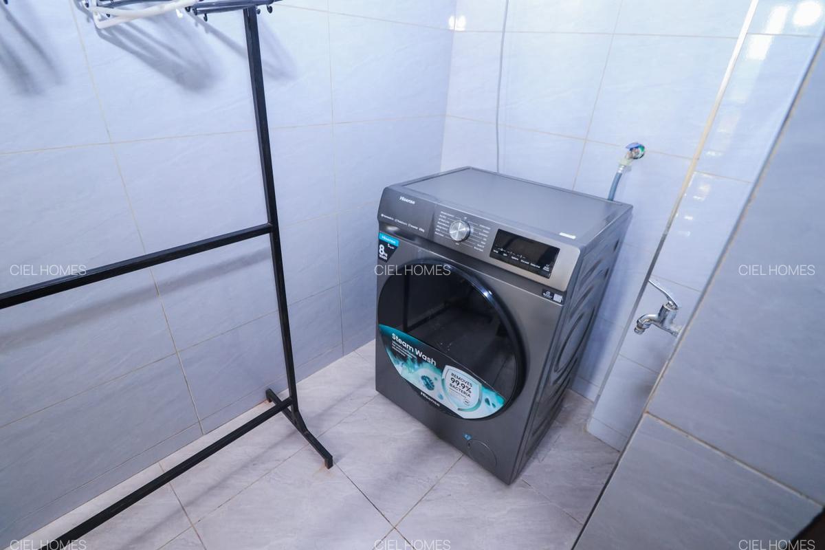 Serviced 1 Bed Apartment with Swimming Pool at Othaya Road - 9