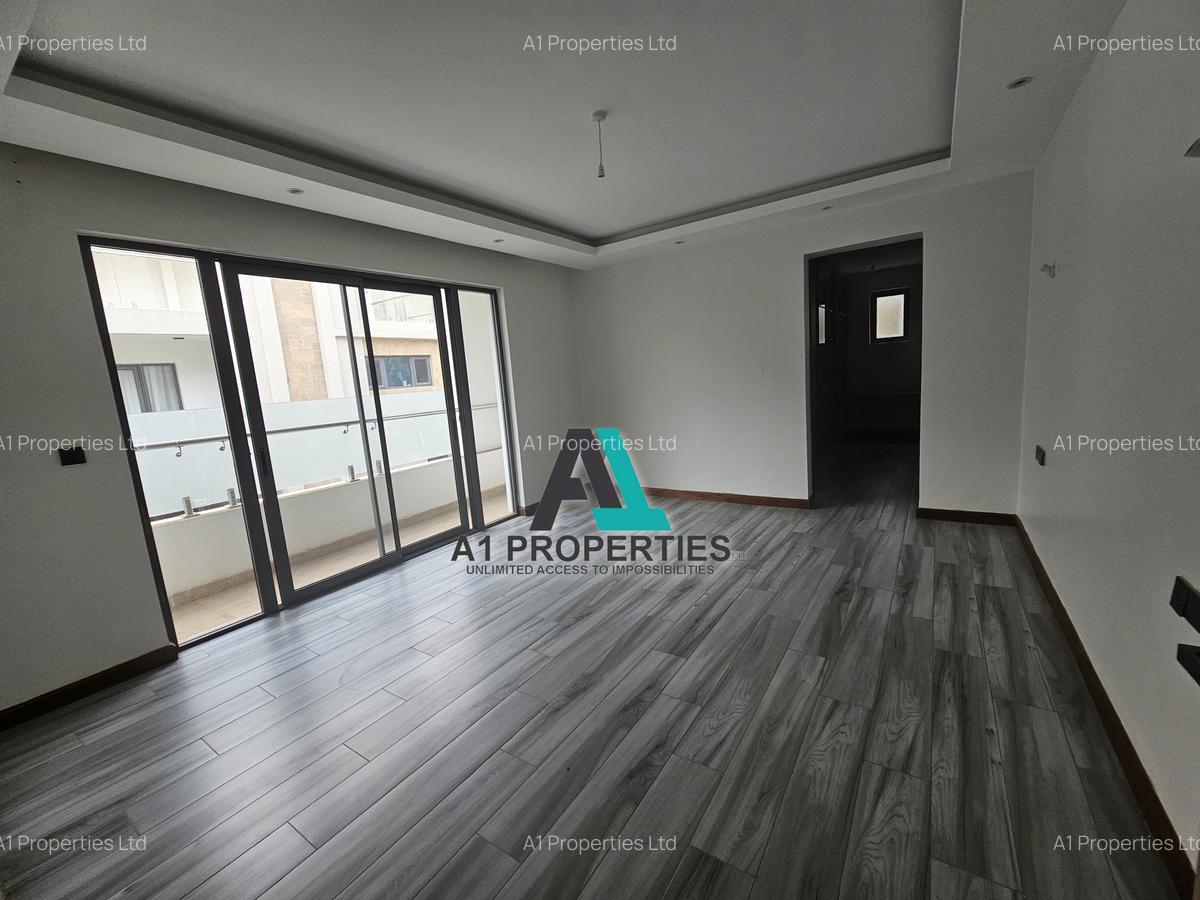 6 Bed Townhouse with En Suite in Lavington - 8