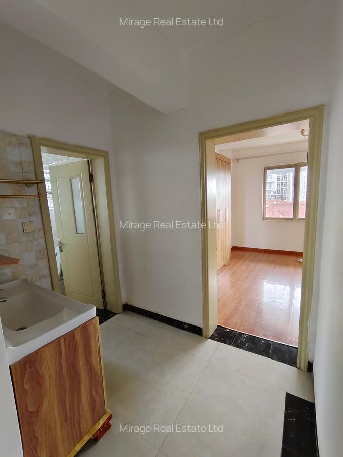 3 Bed Apartment with En Suite in Kileleshwa - 12