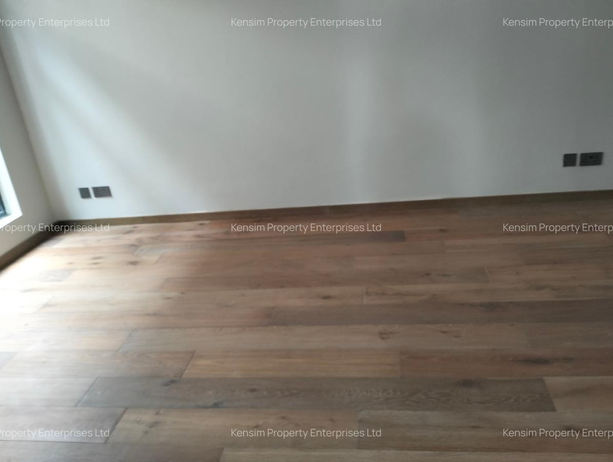 4 Bed Townhouse with En Suite in Runda - 14