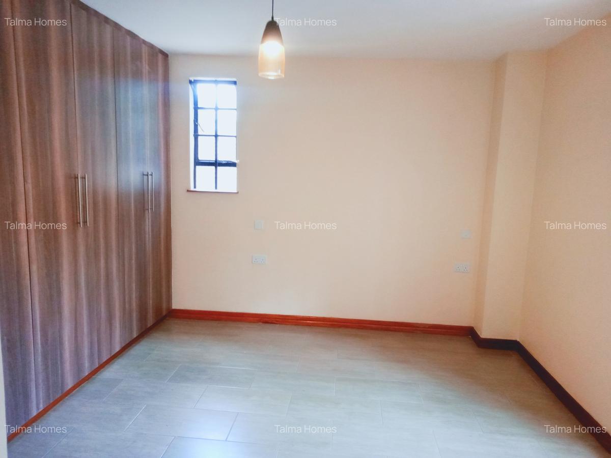 2 Bed Apartment with En Suite at Westlands - 13