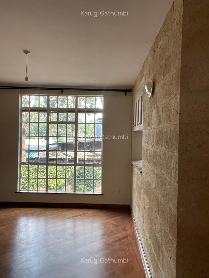 3 Bed Apartment with En Suite at Kilimani Road - 8