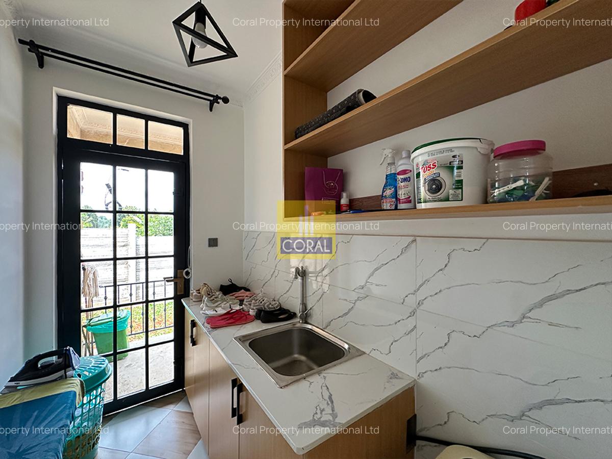 4 Bed House in Kiambu Road - 6