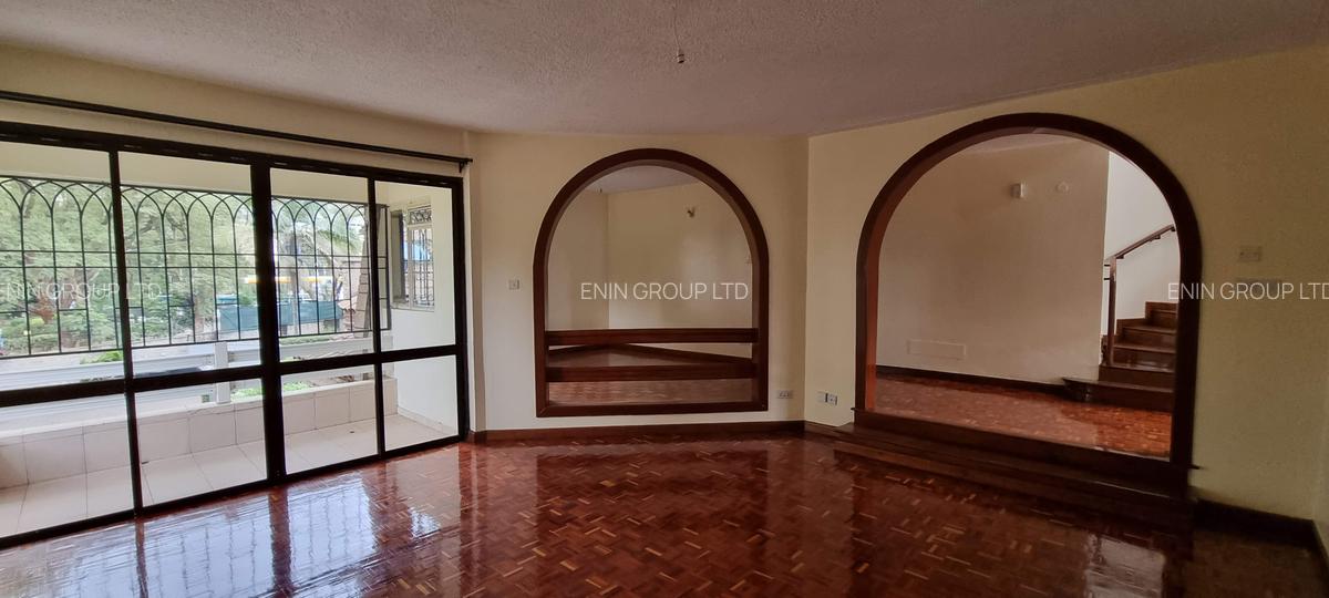 5 Bed Townhouse with En Suite at James Gichuru - 5