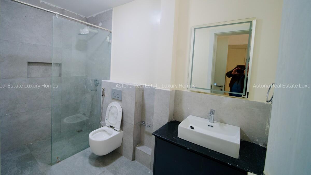 4 Bed Apartment with En Suite at 2026-430 - 10