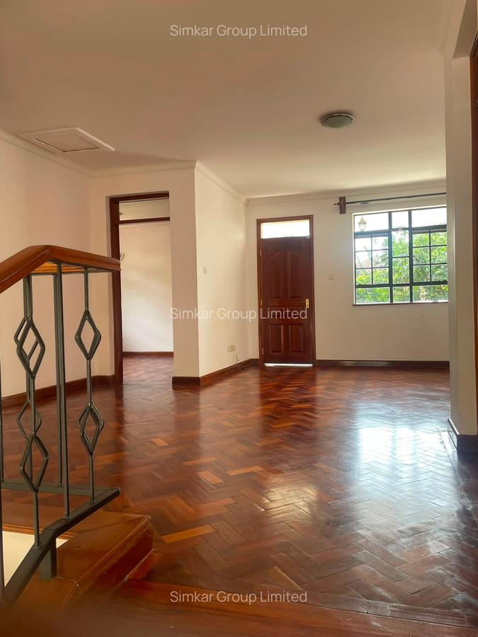 5 Bed Townhouse with En Suite at Kitisuru West - 17