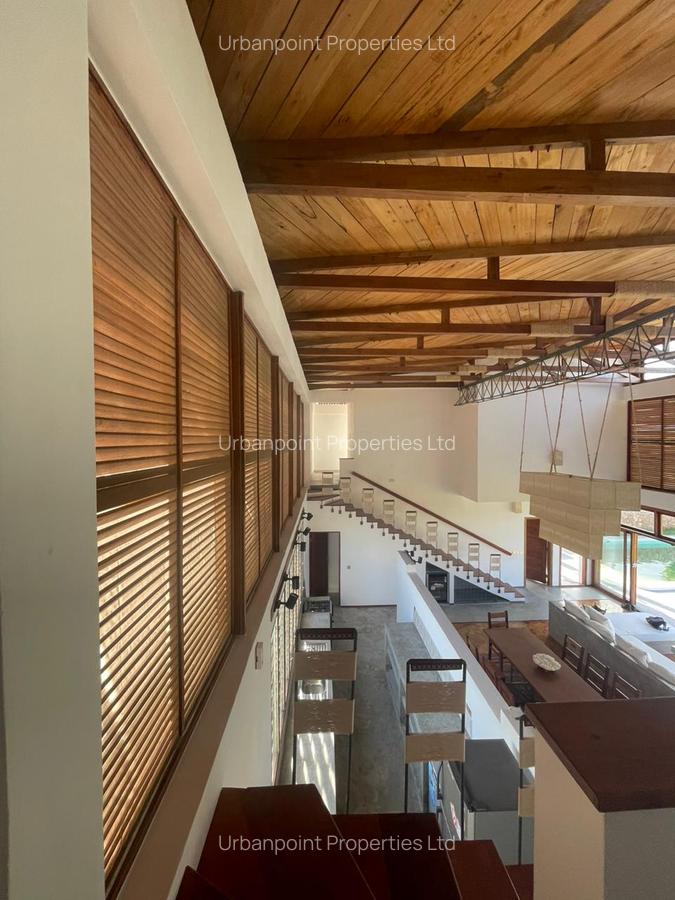 4 Bed House with En Suite in Nyali Area - 8