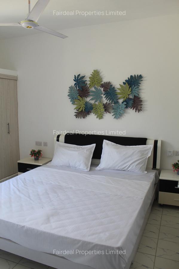 2 Bed Apartment with Swimming Pool in Bamburi - 8