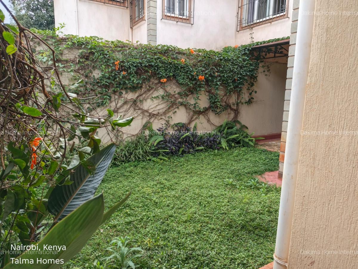 4 Bed Townhouse with En Suite in Brookside - 16